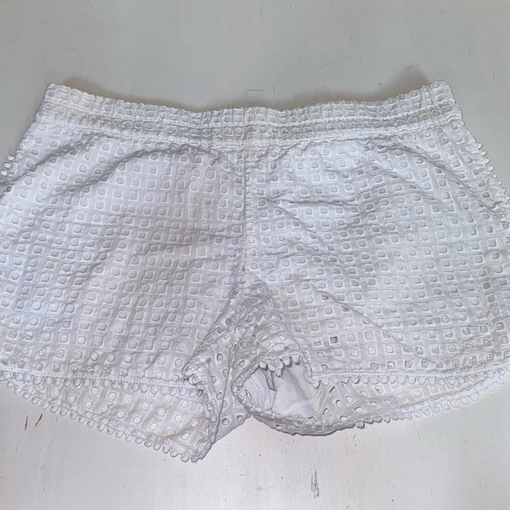 Lilly Pulitzer Target White Eyelet Shorts Large